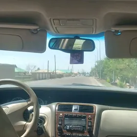 Toyota Avalon 2000