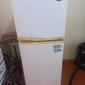 Holodilnik samsung