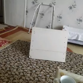 подставка для кормления