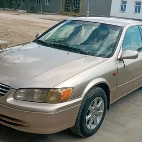 Toyota Camry 1999