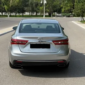 Toyota Avalon 2018