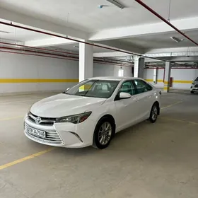 Toyota Camry 2016
