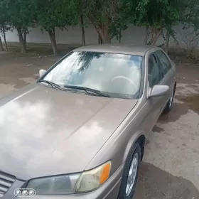 Toyota Camry 1999