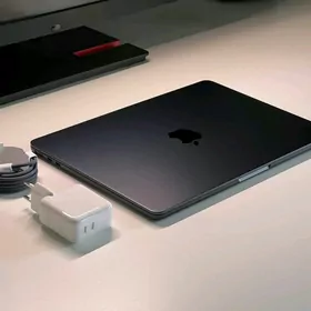MacBook Air13/M2/16GB/256GB