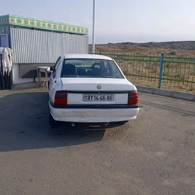 Opel Vectra 1992