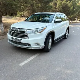 Toyota Highlander 2016