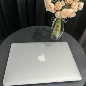 Mac book
