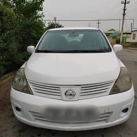 Nissan Versa 2009