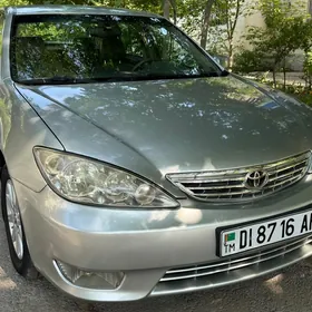 Toyota Camry 2003