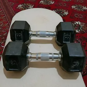 гантели.9кг.и9кг.