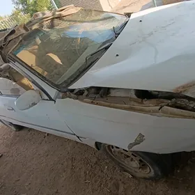Toyota Carina 1993