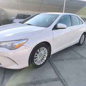 Toyota Camry 2016