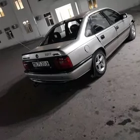 Opel Vectra 1989