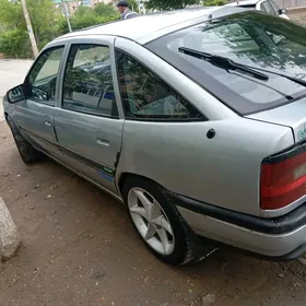 Opel Vectra 1990