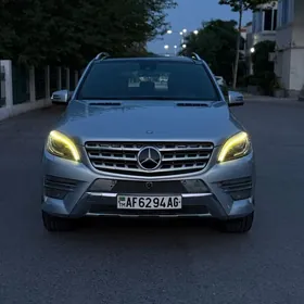 Mercedes-Benz ML350 2014