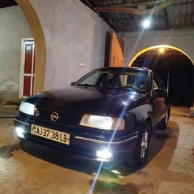 Opel Vectra 1993
