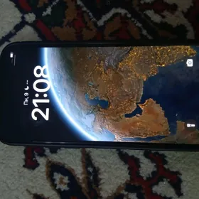 iPhone 12.  ayfon 12