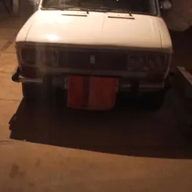 Lada 2106 1982