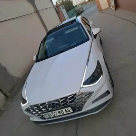Hyundai Sonata 2021