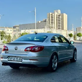 Volkswagen CC 2011