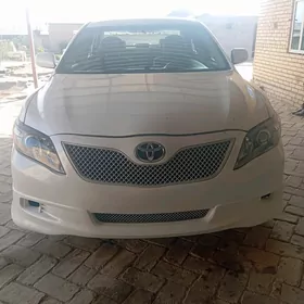 Toyota Camry 2011