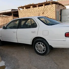 Toyota Camry 1993