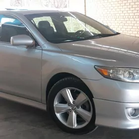 Toyota Camry 2010
