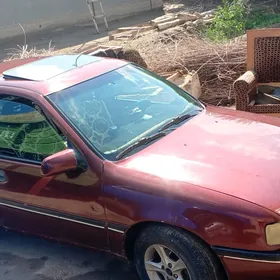 Opel Vectra 1990