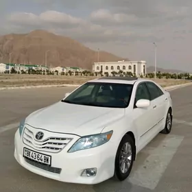 Toyota Camry 2010