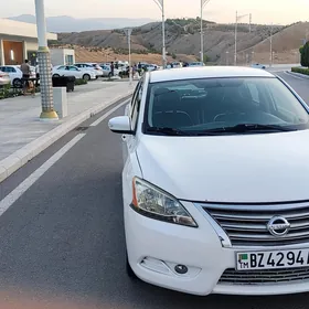 Nissan Sentra 2013