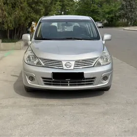 Nissan Versa 2010