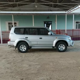 Toyota Land Cruiser Prado 2000