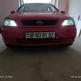 Opel Astra 2003