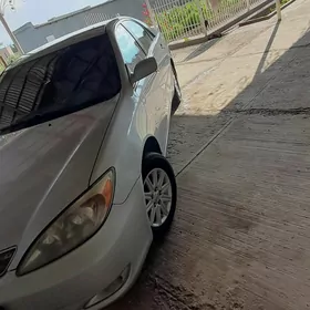 Toyota Camry 2003