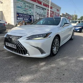 Lexus ES 350 2022