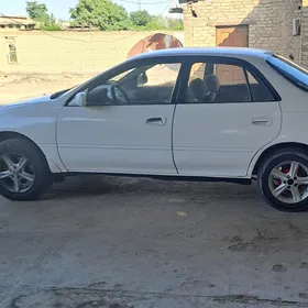 Toyota Carina 1993