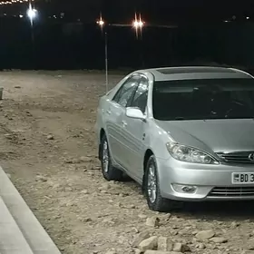 Toyota Camry 2005