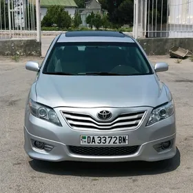 Toyota Camry 2010