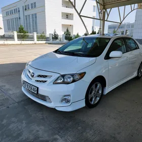 Toyota Corolla 2011