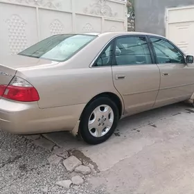Toyota Avalon 2003