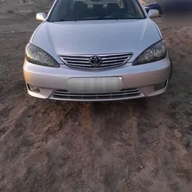 Toyota Camry 2005