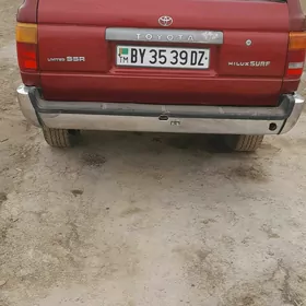 Toyota Hilux 1991