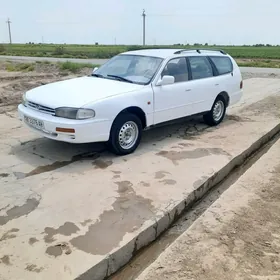Toyota Camry 1993