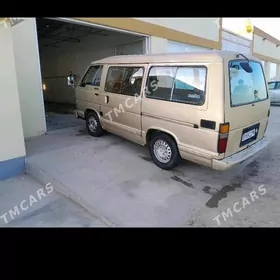 Toyota Hiace 1987