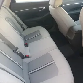 Hyundai Sonata 2022