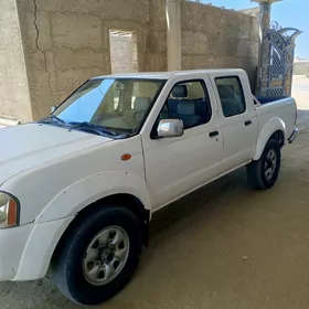 Nissan Navara 2005