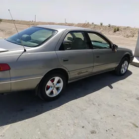 Toyota Camry 1998