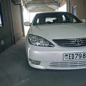 Toyota Camry 2005
