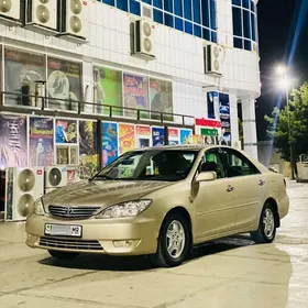 Toyota Camry 2005