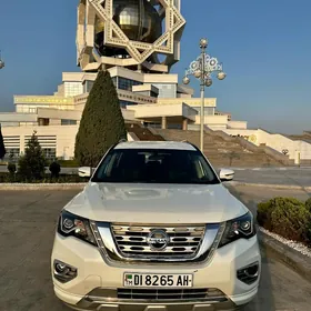 Nissan Pathfinder 2020